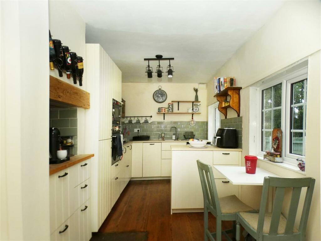 Breakfast Kitchen