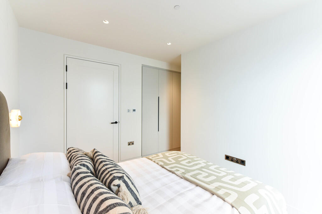 10 Carnaby Lofts-...