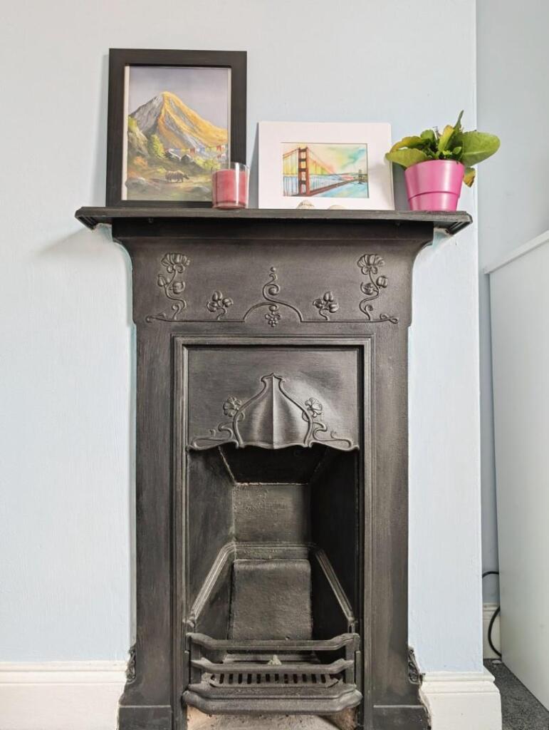 c5ba5c63-Fireplace.jpg