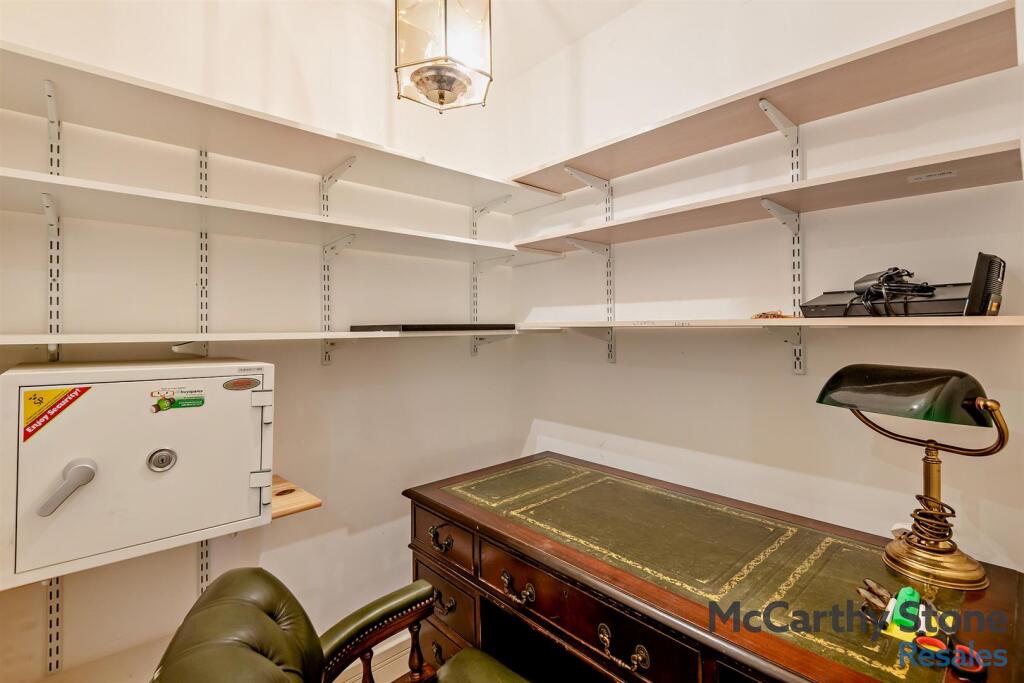 8644679-interior03-800.jpg