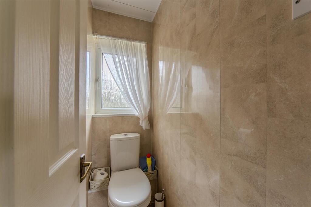 27 Manorbier Drive-6.jpg