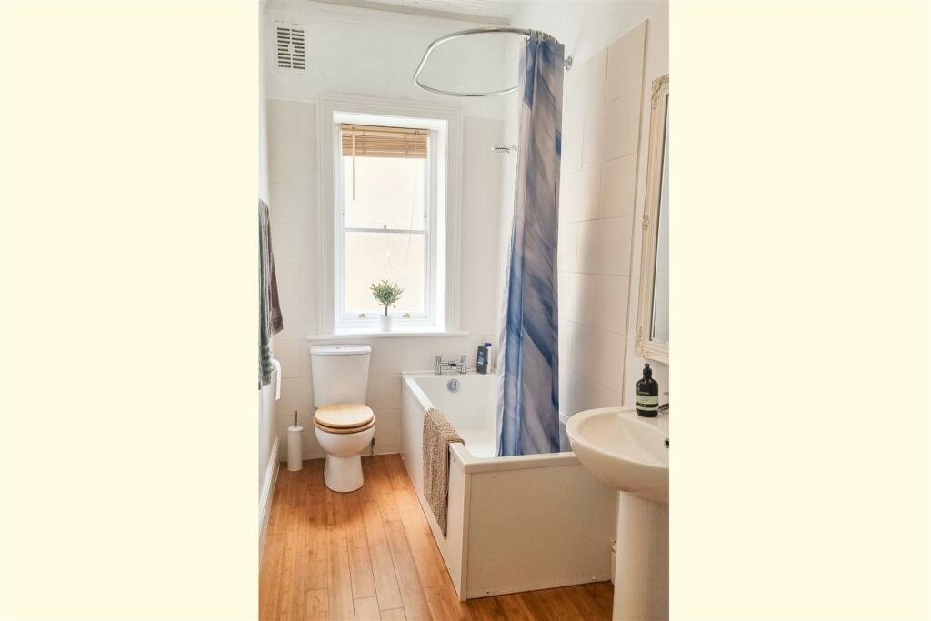 Bathroom-Edit.jpg