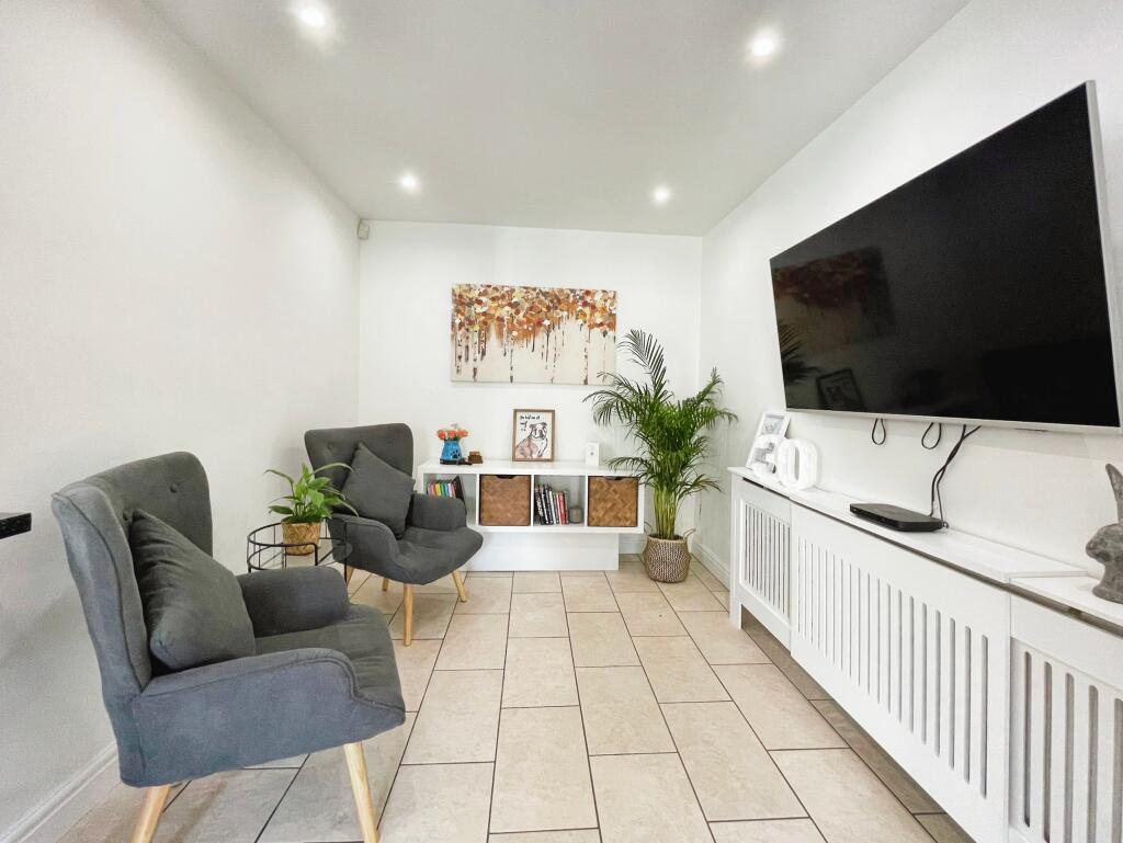 Kitchen/Family