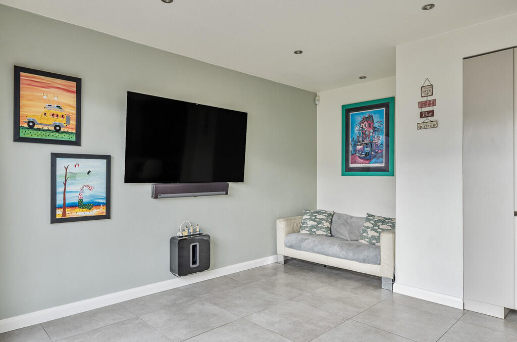 1342802-10-68a740...