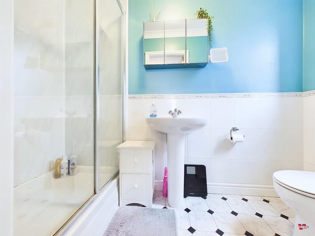 CAM04092G0-PR0037...