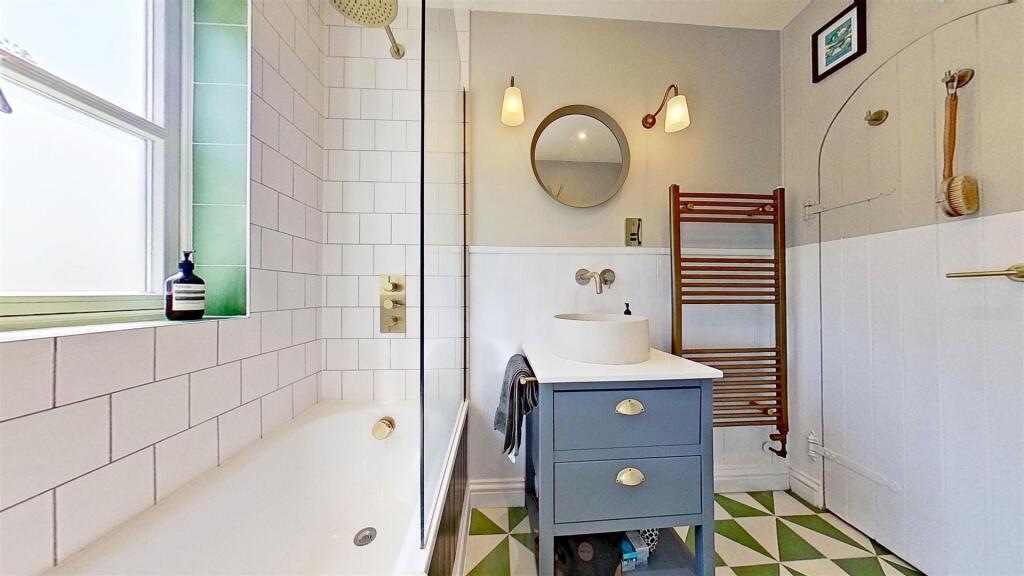 Steerforth-Street-Earlsfield-SW18-04292025_165106.