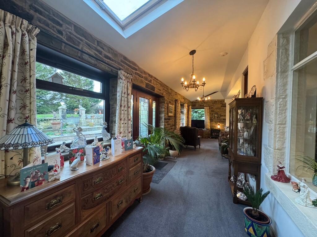 Thro' Breakfast kitchen &amp; sitting room