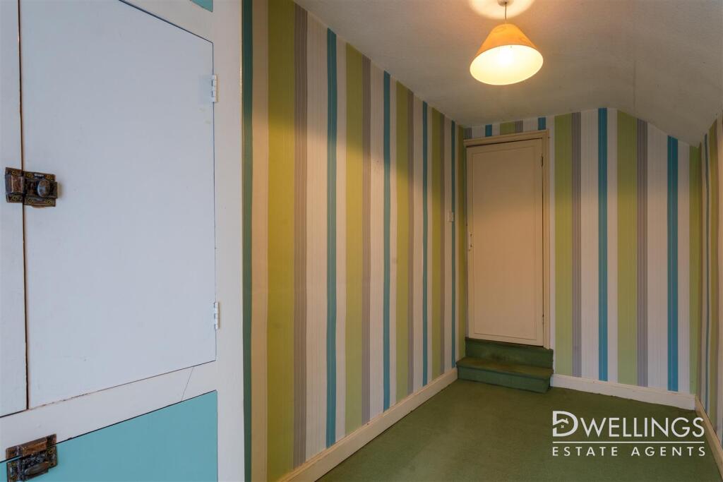 DWELEST- 43 Blackpool Street, DE14 3AW - 017.jpg