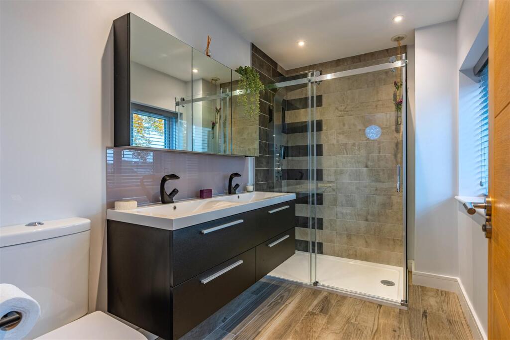 34 Beech Ave (25).jpg