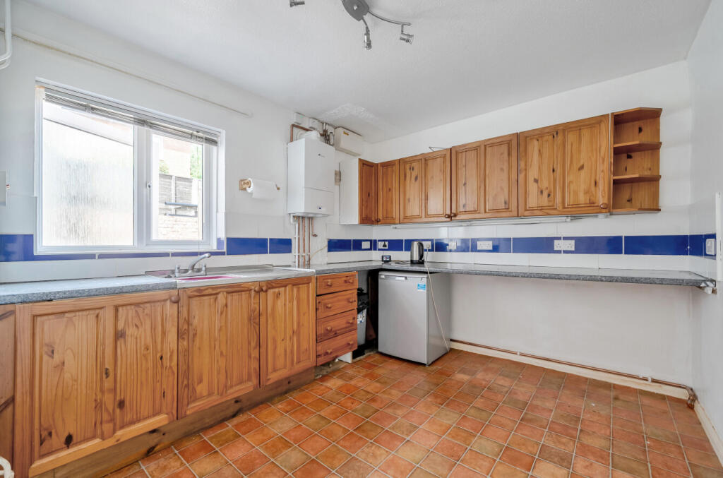 Kitchen/Breakfast Rm