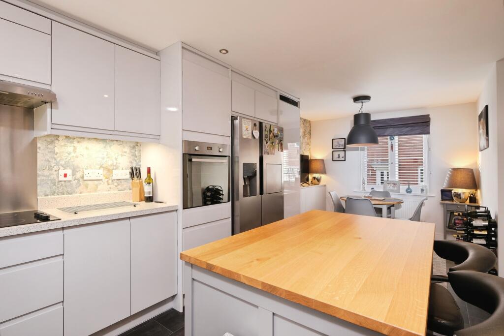 Kitchen/Breakfast