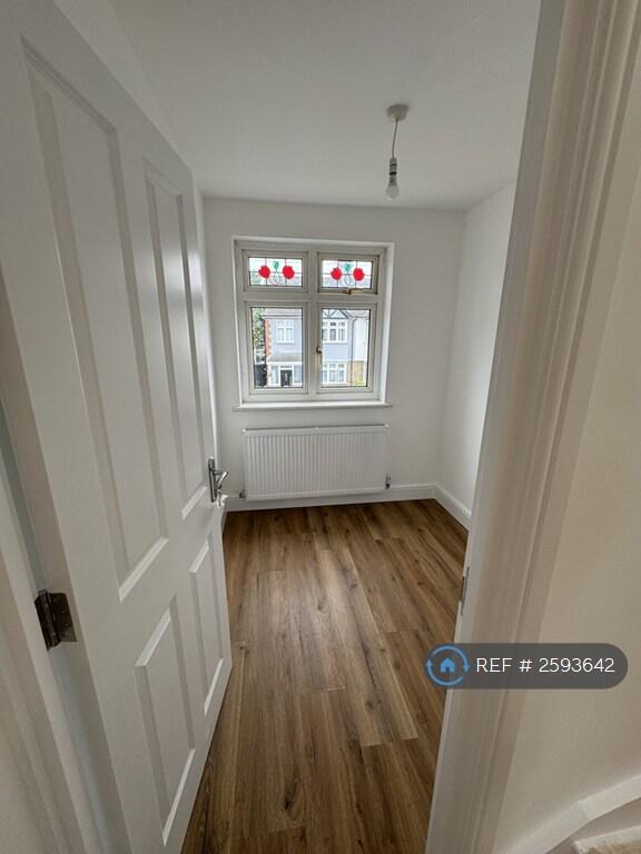 Office/Small Bedroom 3