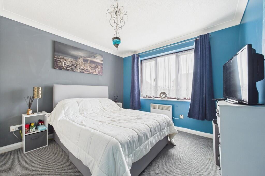 CAM01085G0-PR0525...