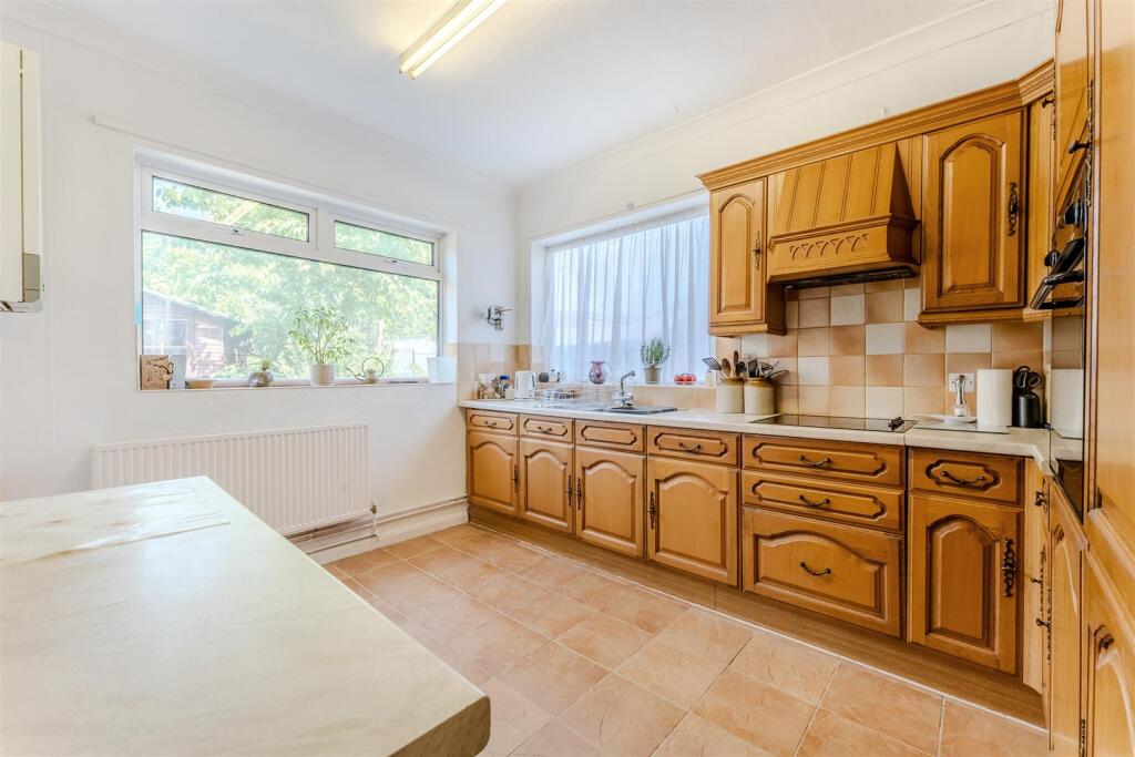 Kitchen/Breakfast Room