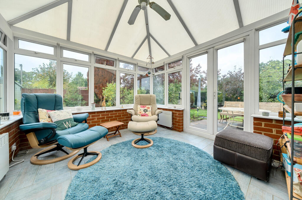 1355752-8-68cbdf1...