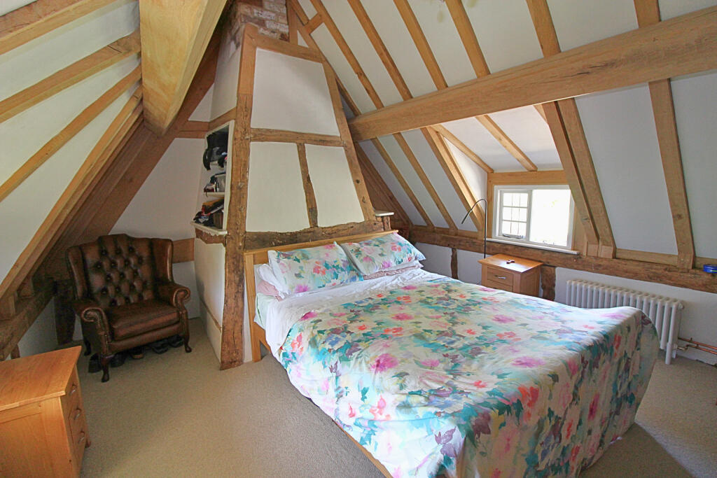 bedroom1