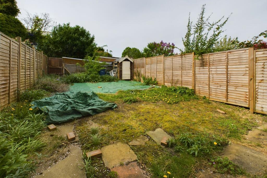 CAM02545G0-PR0138-STILL006