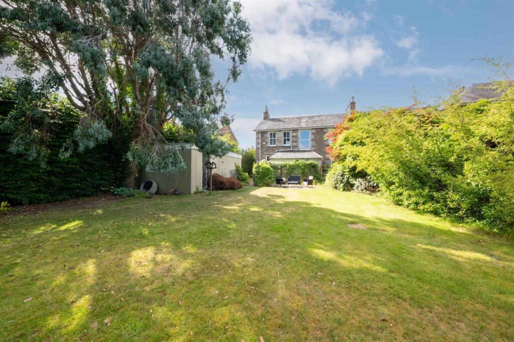 117 Strathern Road BF-22.JPG