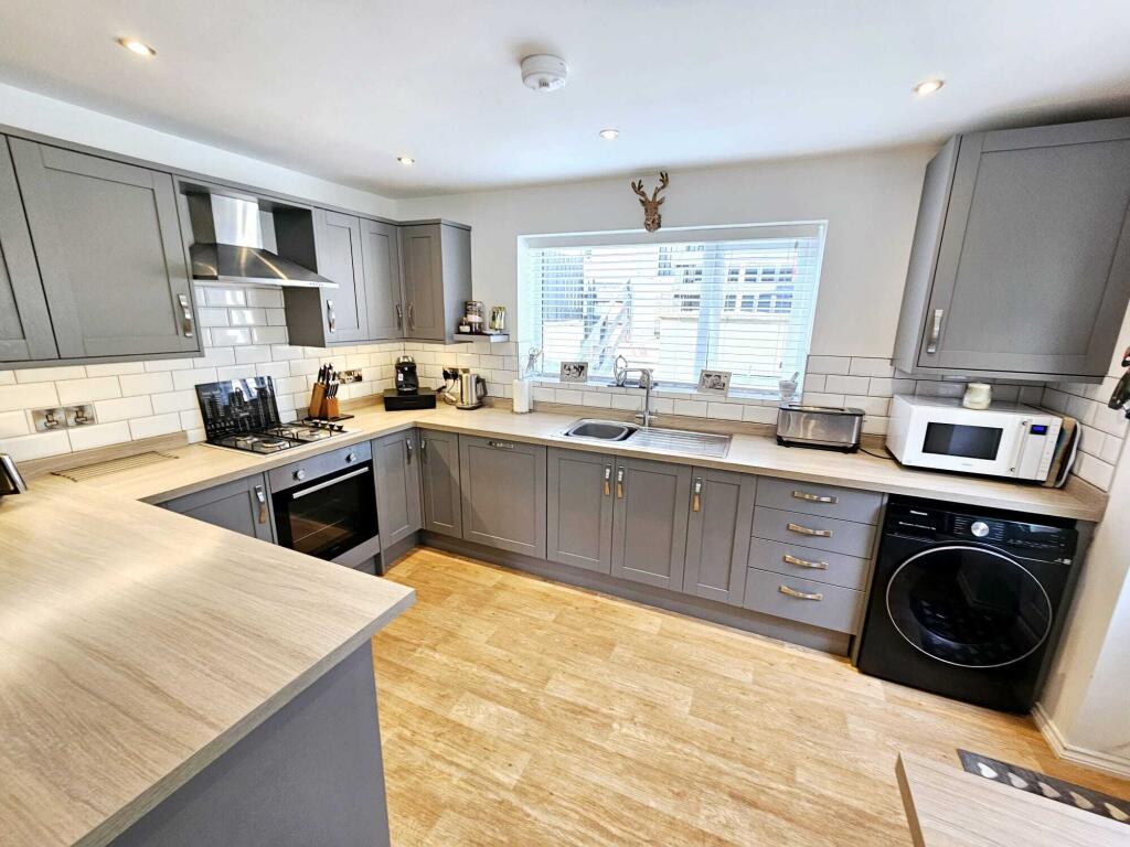 fa02f7b4-47e8-4133-a704-f9779b569556