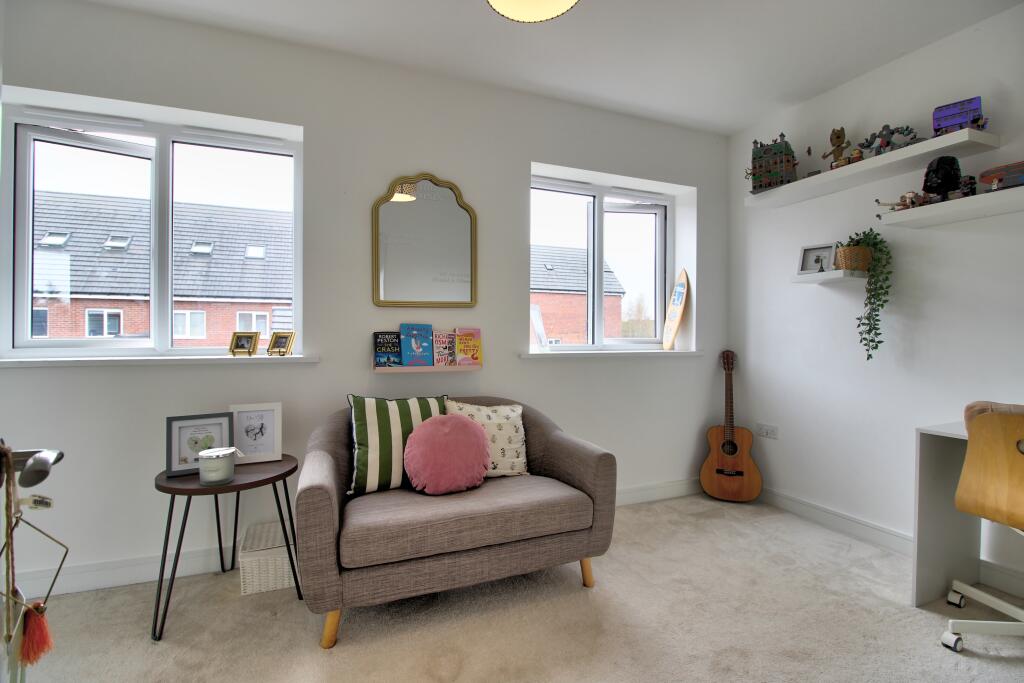 IMG_0119_20_21_Interior 4