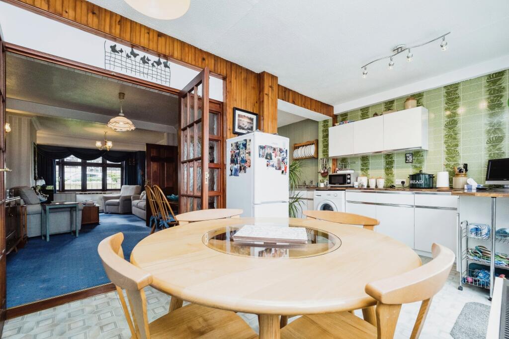 Kitchen Diner