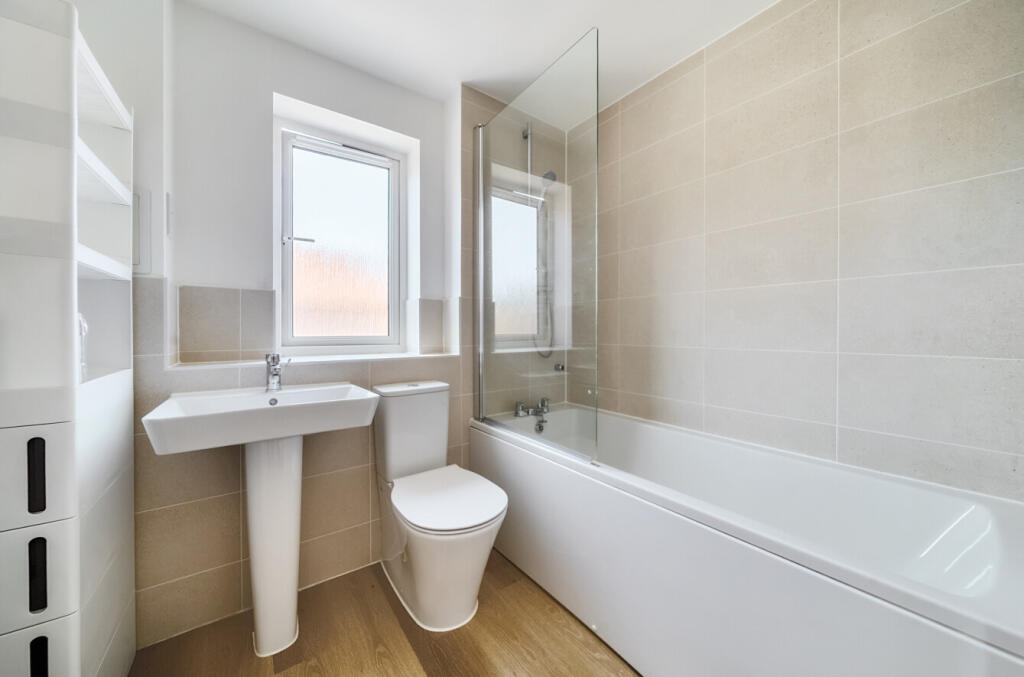 1340458-22-689f46...