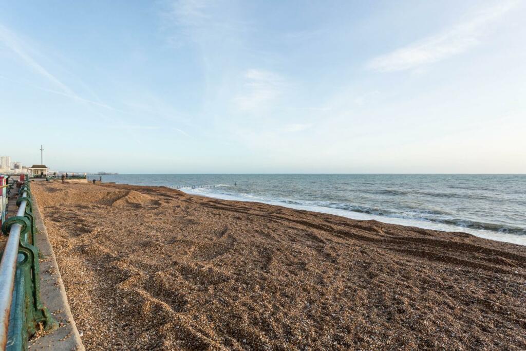 Hove seafront near Marocco's-1.jpg