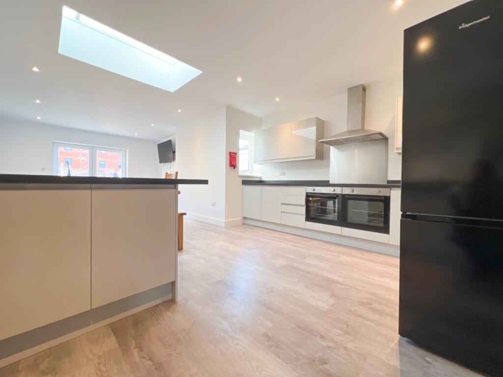Lrg_another student property from Award winning CP