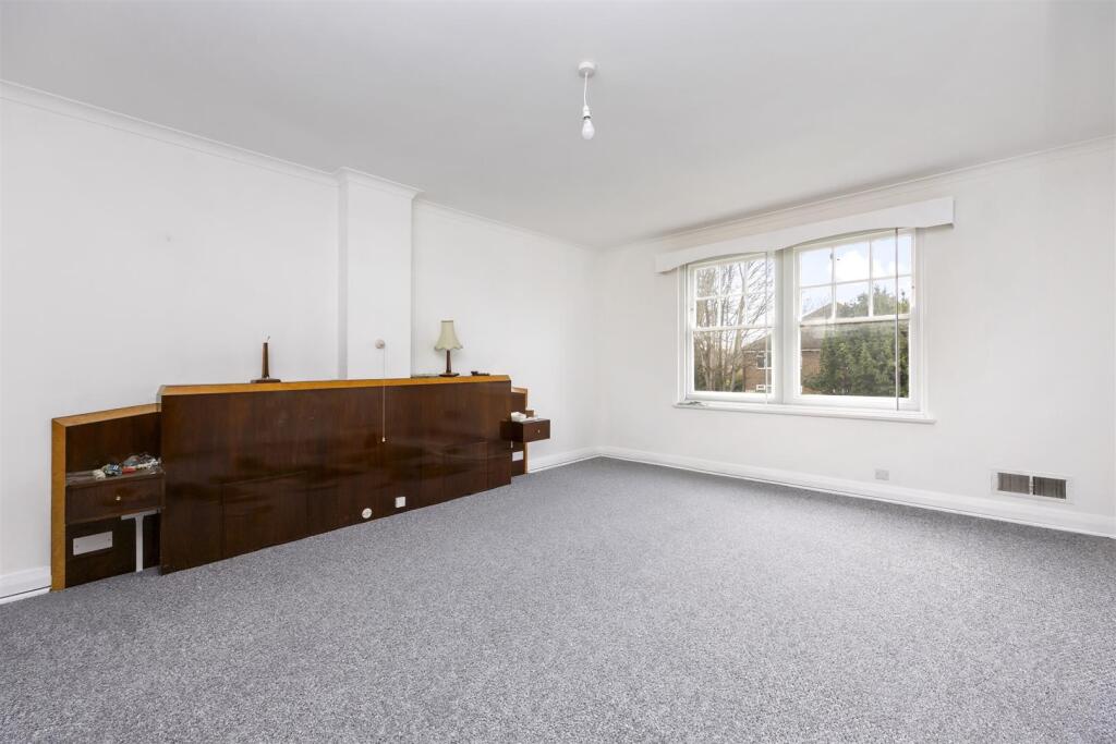 Beccles Road_4-008(1).JPG