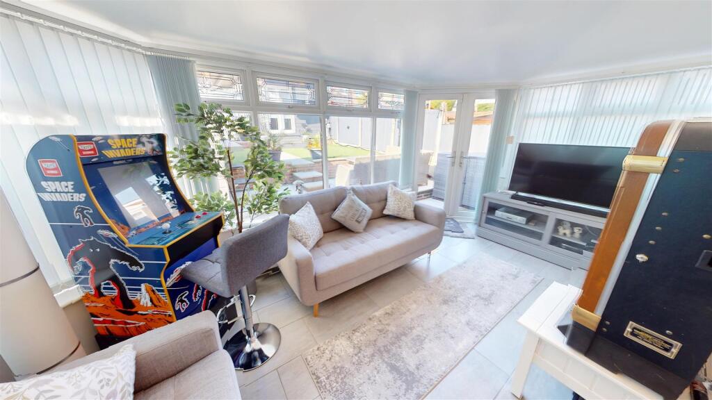 Abbots Way Conservatory