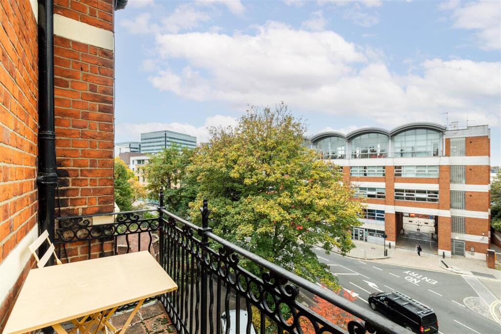 Phoenix Lodge Mansions-28.jpg