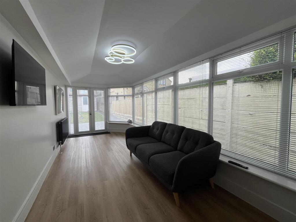 Open Plan Kitchen Living
