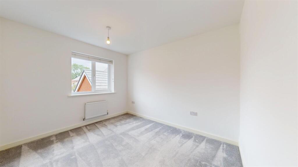 Eardley Close 4 Bedroom Two.jpg