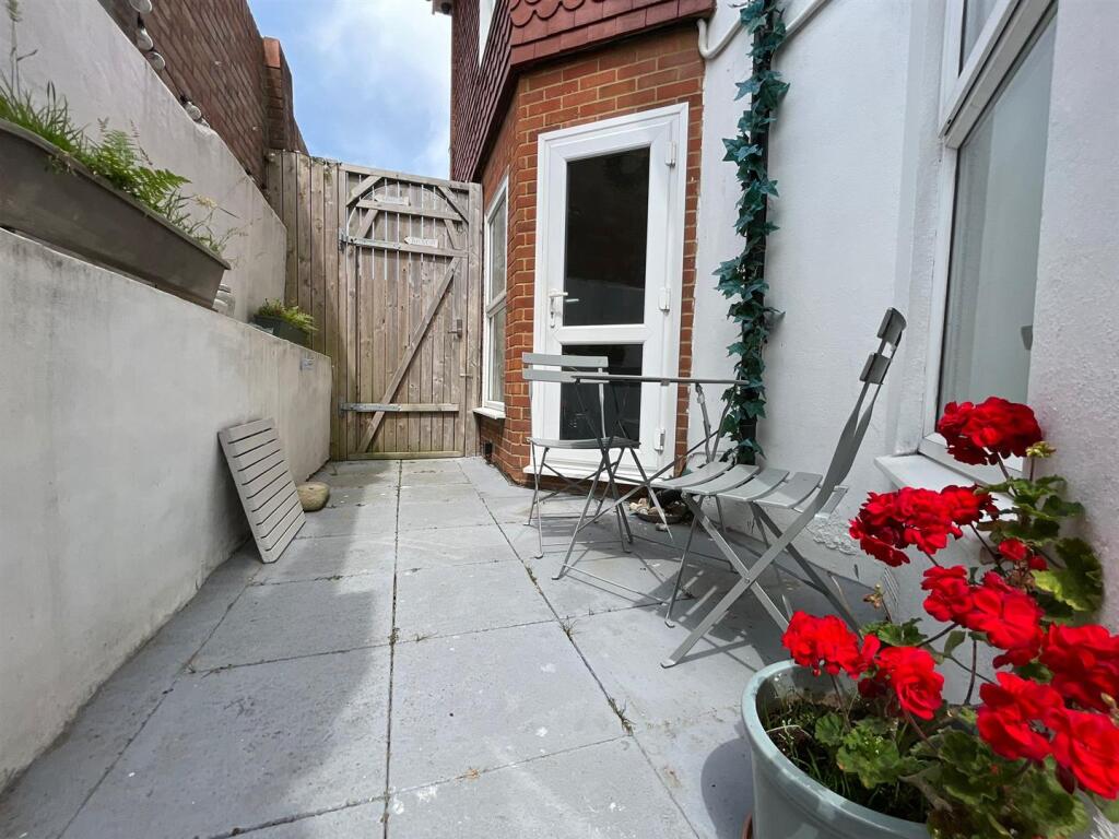 garden.jpg