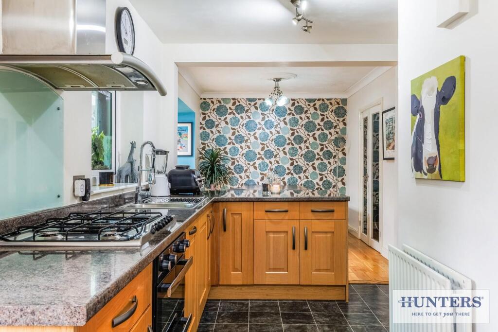 95881_7-West-View-Court-Yeadon (8) - Copy_low.jpg