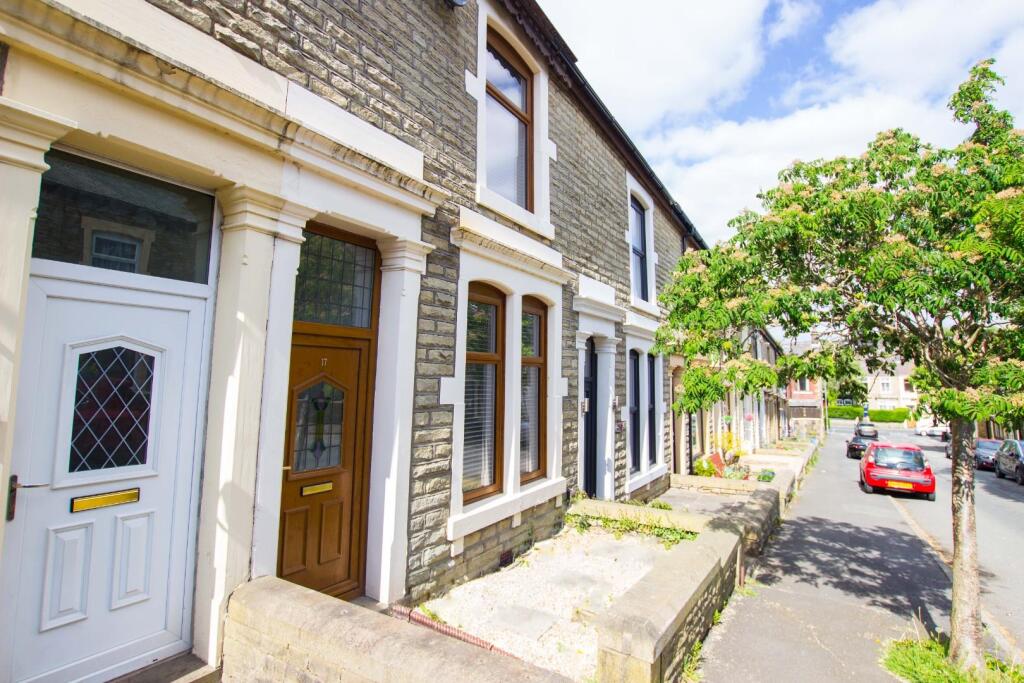 Avondale Road (12).jpg