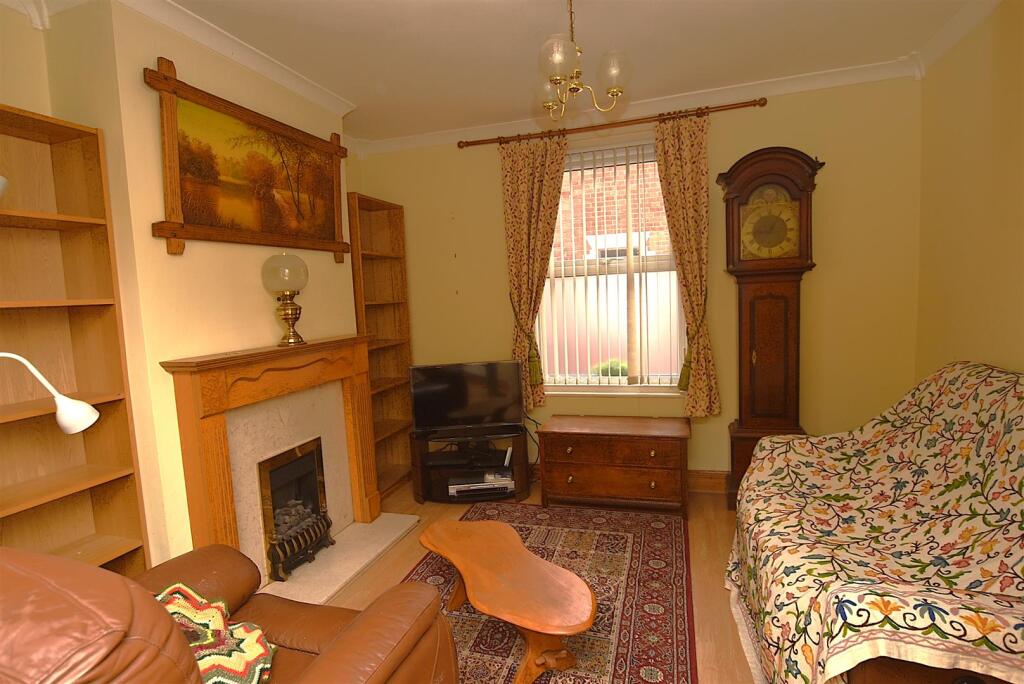 Lounge/Diner - Lounge Area