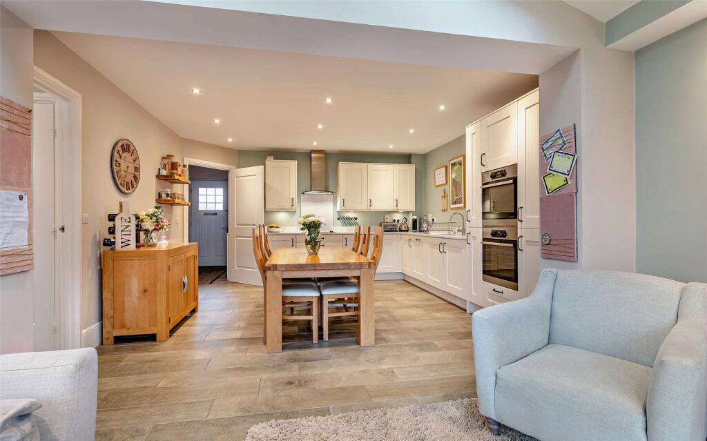 Kitchen/Living/Diner