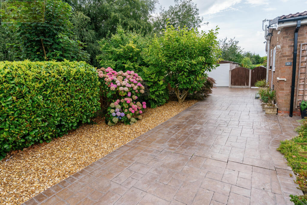 17 Bingley Drive0010