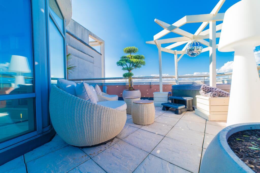 Award Winning CPS HOMES Media team_11