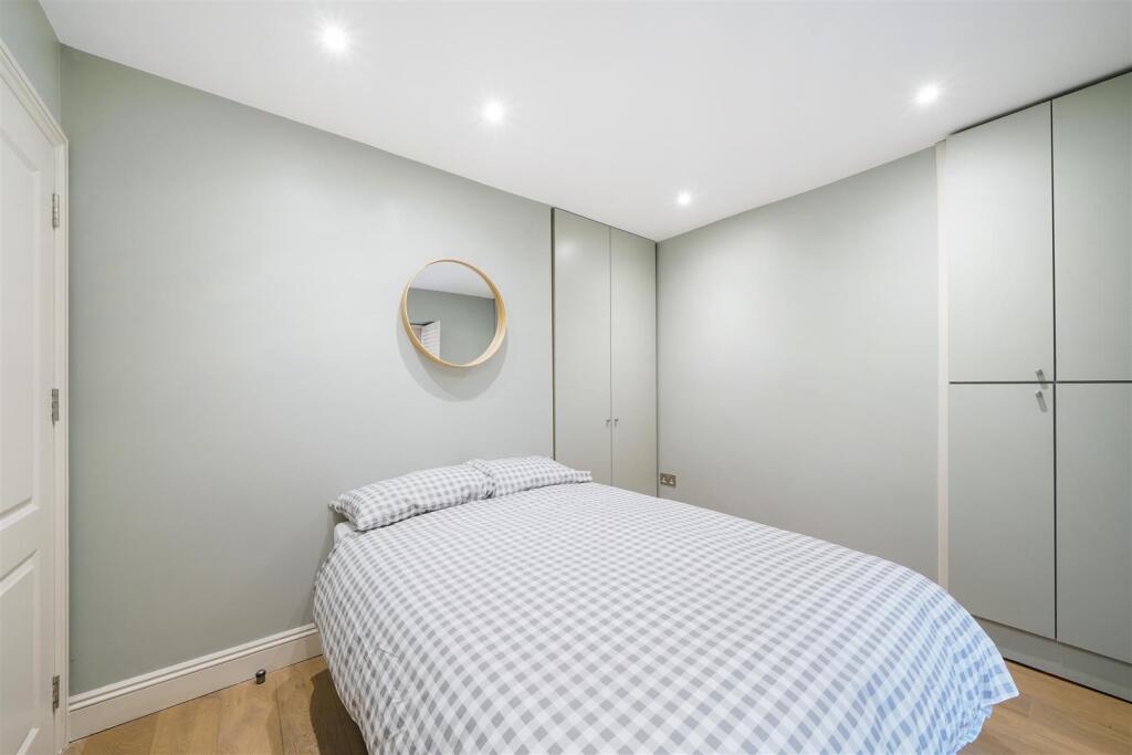 Basement, 19 Sutherland Avenue - SSm1RGbthjsaqI5hY