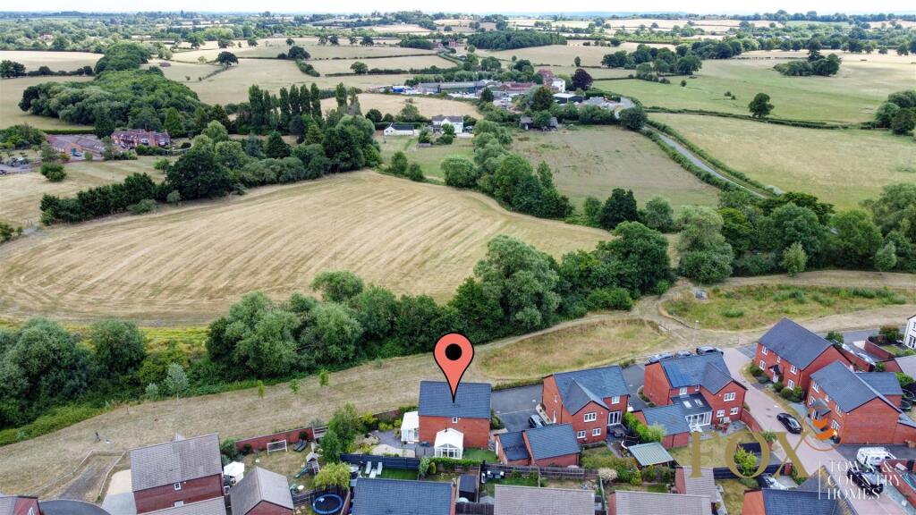 21 Wessex Grove (4).jpg