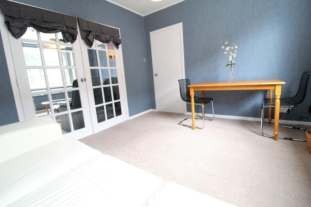 Dining room alt