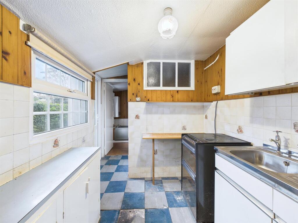 6 - 2 bedroom terrace.jpg