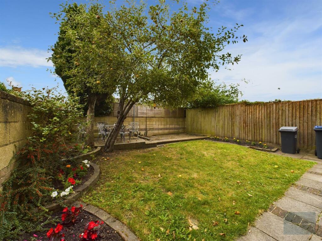 CAM02558G0-PR0231-ST