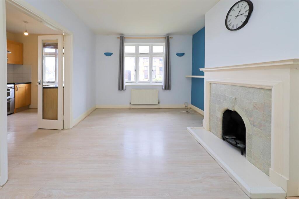 nicholas james lounge_.jpg