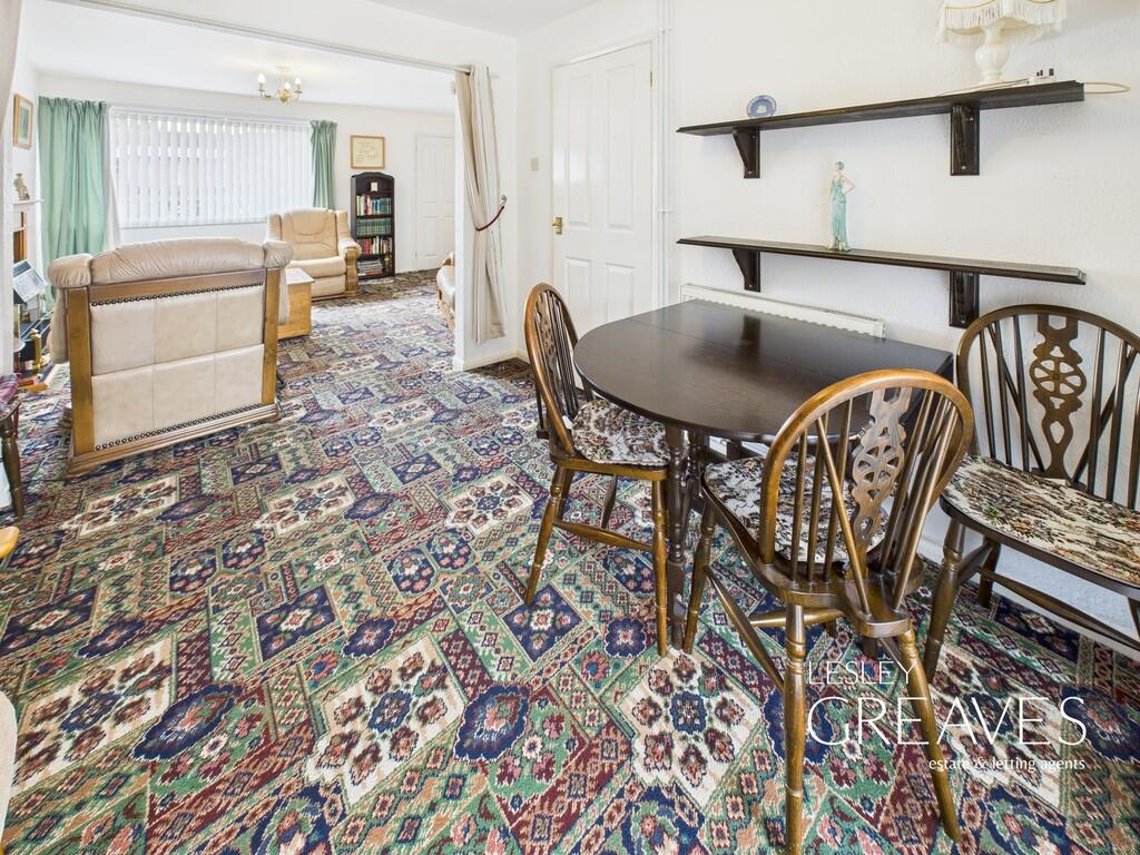 Kitchen/Living Ro...