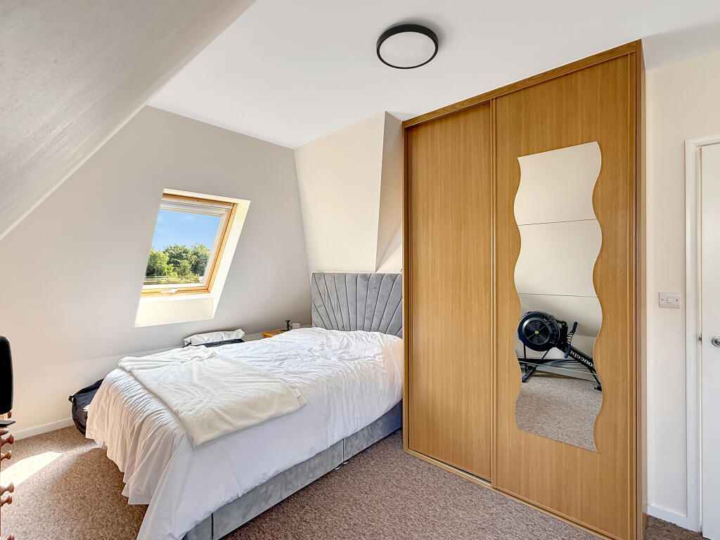 42f111f5a953b9162e52e2509abb380f81f93645