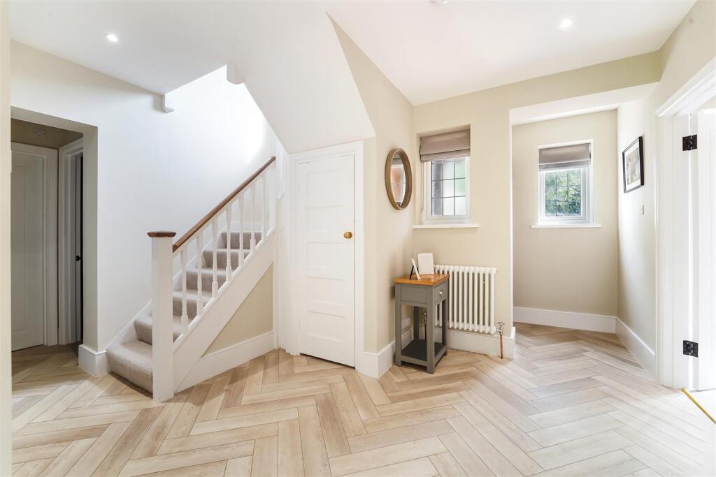 BEACON WAY, 45 (5).jpg