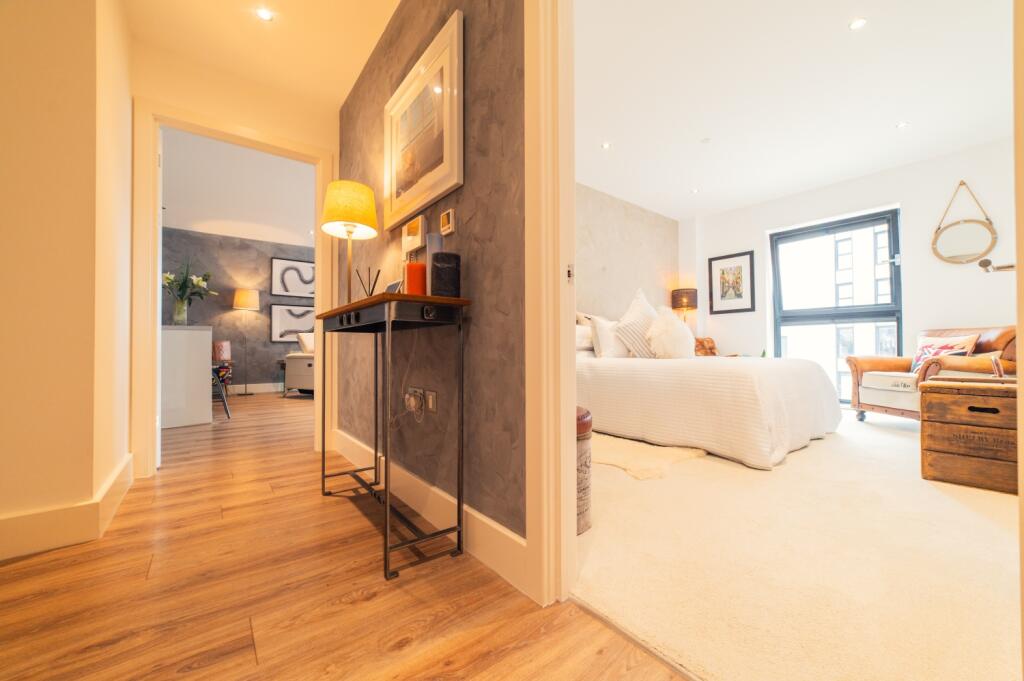 Award-winning Media team on EVERY Listing_15